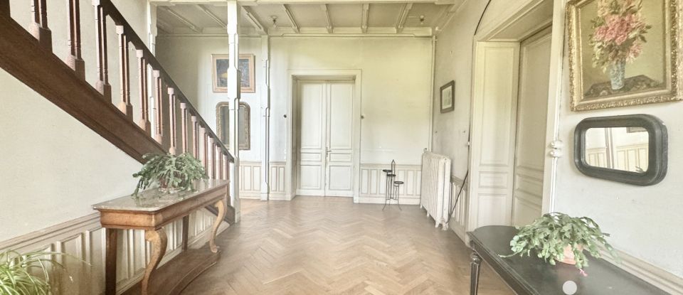 Château 33 pièces de 337 m² à Saint-Nabord (88200)