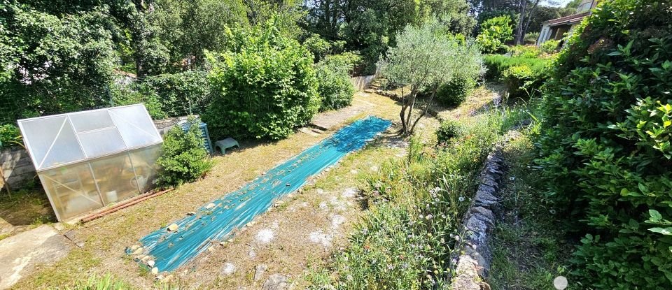 Maison 6 pièces de 150 m² à Bagnols-sur-Cèze (30200)