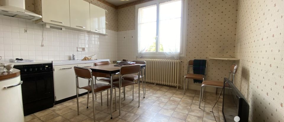 Maison traditionnelle 4 pièces de 93 m² à Montluçon (03100)