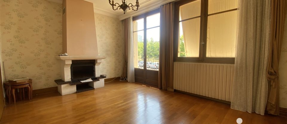 Maison traditionnelle 4 pièces de 93 m² à Montluçon (03100)