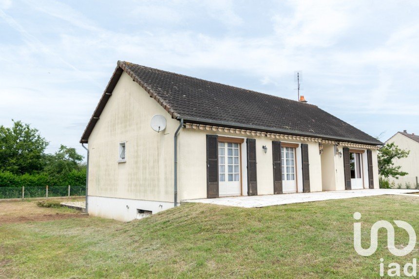 Maison traditionnelle 6 pièces de 100 m² à Nevoy (45500)