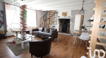 Traditional house 5 rooms of 95 m² in Thorigny (85480)