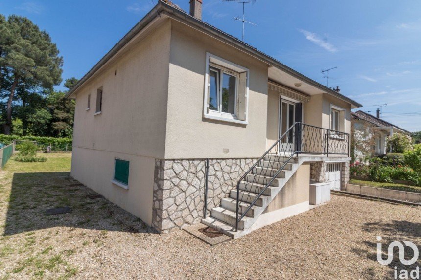 Maison 5 pièces de 90 m² à Villemandeur (45700)