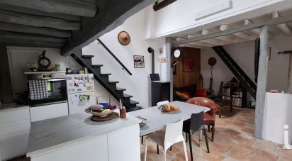 Maison 5 pièces de 110 m² à Villeneuve-sur-Yonne (89500)