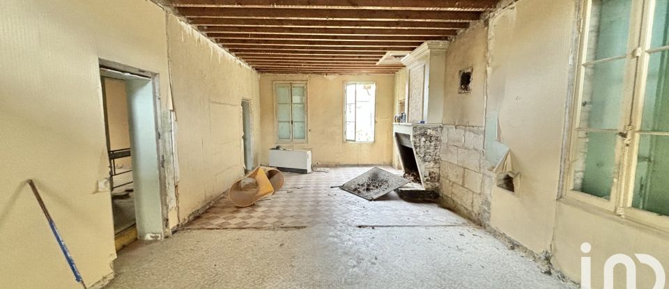 Immeuble de 310 m² à Val de Virvée (33240)