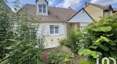 Traditional house 5 rooms of 126 m² in Lésigny (77150)