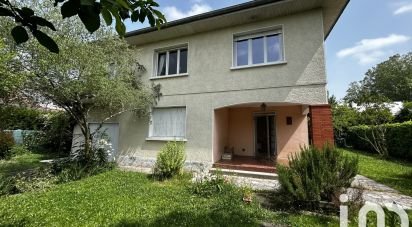 Traditional house 5 rooms of 158 m² in Pau (64000)