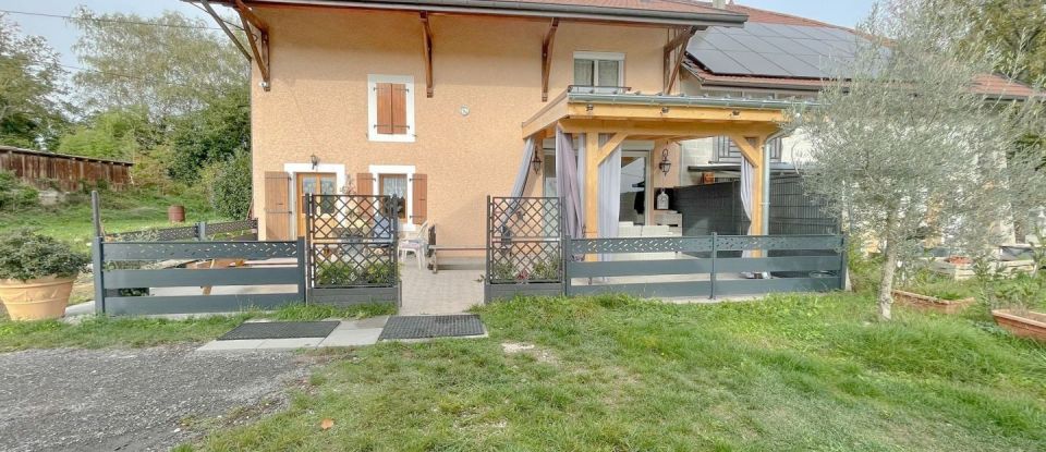 Maison 5 pièces de 198 m² à Arthaz-Pont-Notre-Dame (74380)