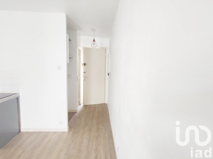 Apartment 2 rooms of 19 m² in Savigny-sur-Orge (91600)