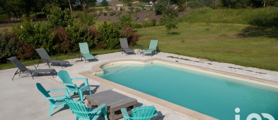 Country house 7 rooms of 255 m² in Chançay (37210)