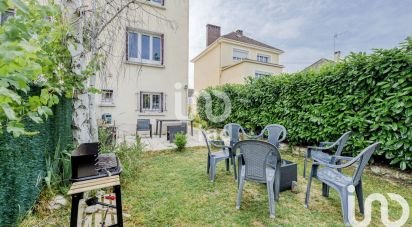 House 4 rooms of 109 m² in Noisy-le-Grand (93160)