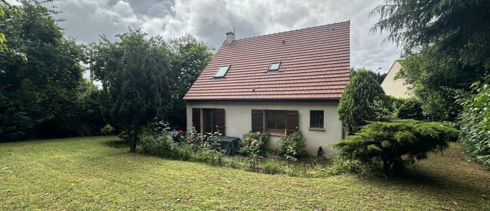 Maison 5 pièces de 90 m² à Vaux-le-Pénil (77000)