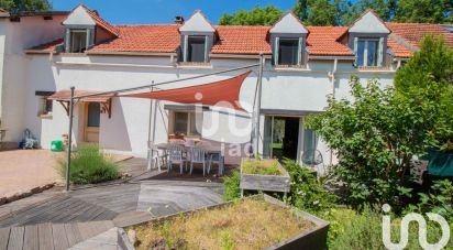 Maison 7 pièces de 169 m² à Saint-Maurice-Montcouronne (91530)