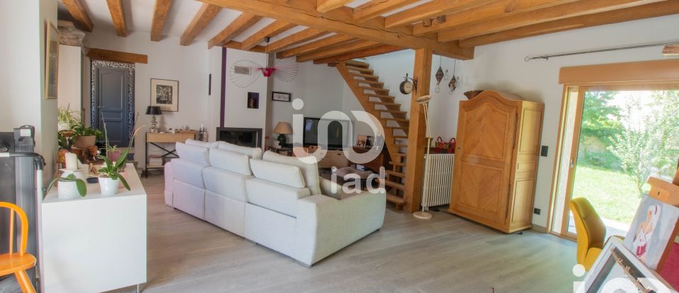 Maison 7 pièces de 169 m² à Saint-Maurice-Montcouronne (91530)