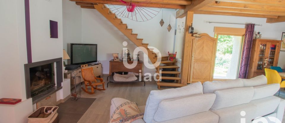 Maison 7 pièces de 169 m² à Saint-Maurice-Montcouronne (91530)