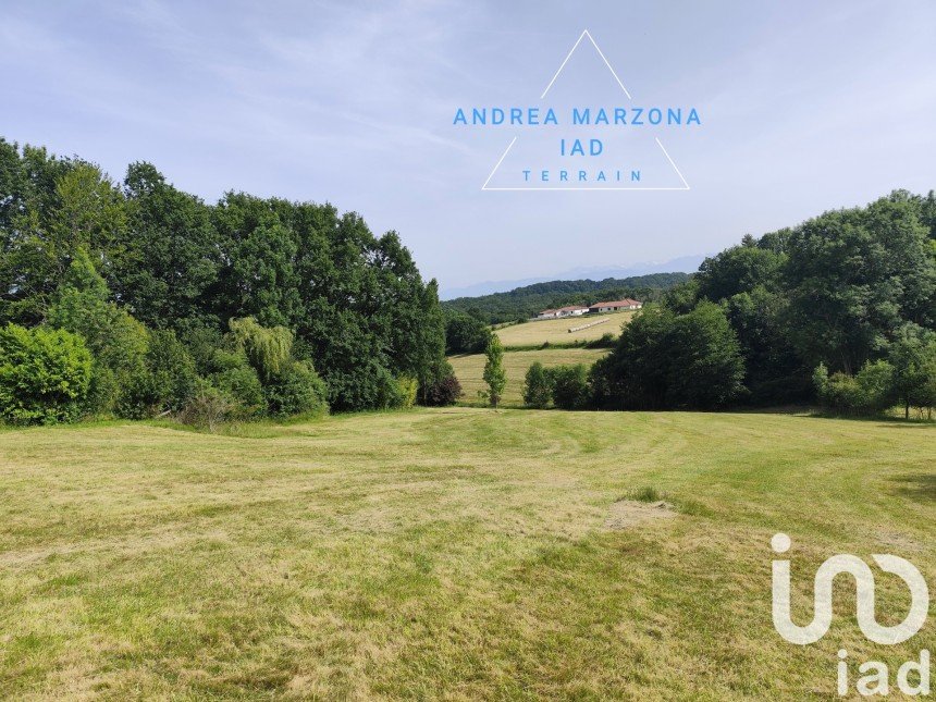 Land of 3,169 m² in Pouyastruc (65350)