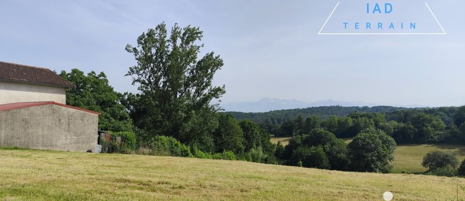 Land of 3,169 m² in Pouyastruc (65350)