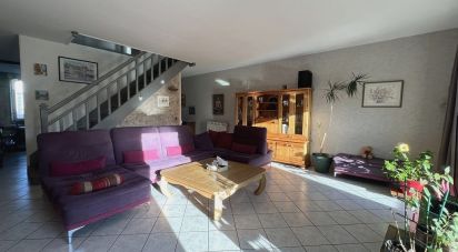 House 7 rooms of 200 m² in Pagny-sur-Moselle (54530)