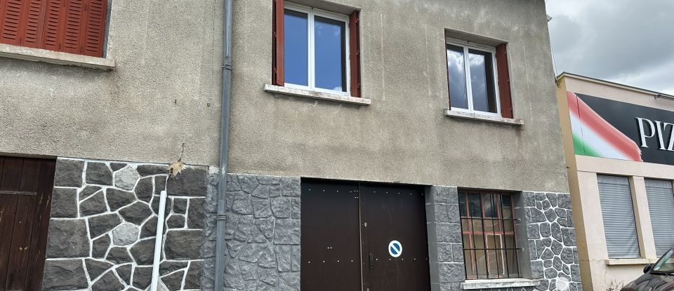 Maison de ville 4 pièces de 104 m² à Nébouzat (63210)