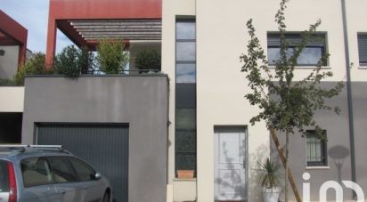 Maison 4 pièces de 96 m² à Castelginest (31780)
