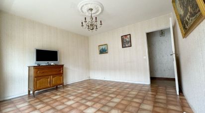 Appartement 2 pièces de 48 m² à Chambéry (73000)
