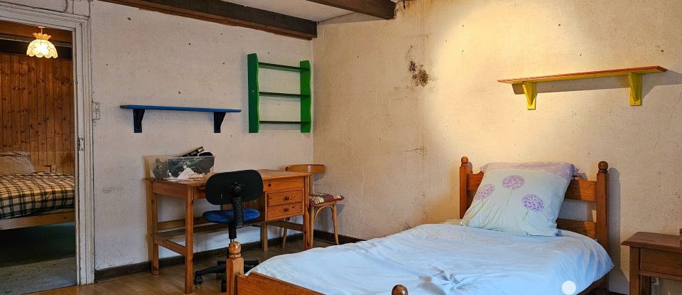 Maison de campagne 5 pièces de 97 m² à Cussac (87150)