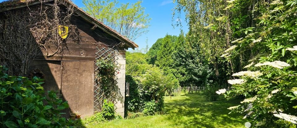 Maison de campagne 5 pièces de 97 m² à Cussac (87150)