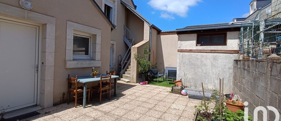 Maison 5 pièces de 106 m² à Châteauroux (36000)