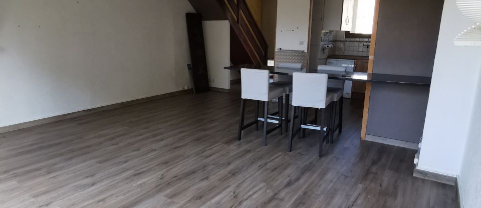 Apartment 4 rooms of 74 m² in Brie-Comte-Robert (77170)