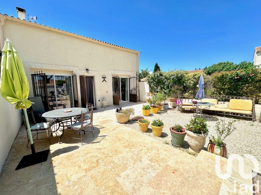 House 7 rooms of 135 m² in Sorgues (84700)