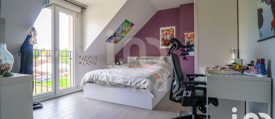 Maison 7 pièces de 164 m² à Charpont (28500)