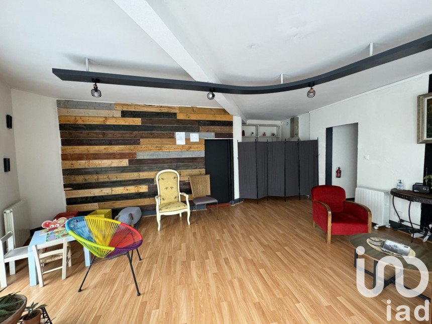 Immeuble de 146 m² à Angoulême (16000)