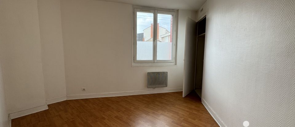 Immeuble de 146 m² à Angoulême (16000)