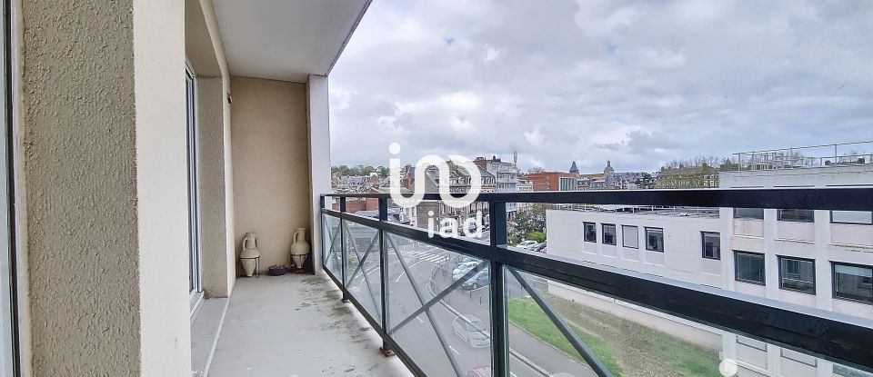 Apartment 3 rooms of 74 m² in Dieppe (76200)