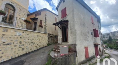 Maison de village 4 pièces de 50 m² à La Charce (26470)