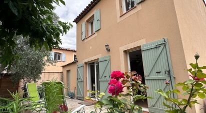 House 4 rooms of 80 m² in Salon-de-Provence (13300)
