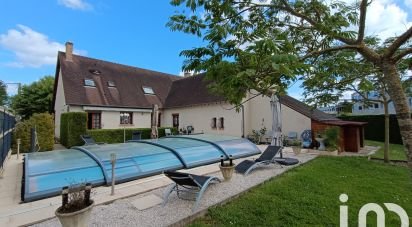 Maison traditionnelle 10 pièces de 300 m² à Romorantin-Lanthenay (41200)