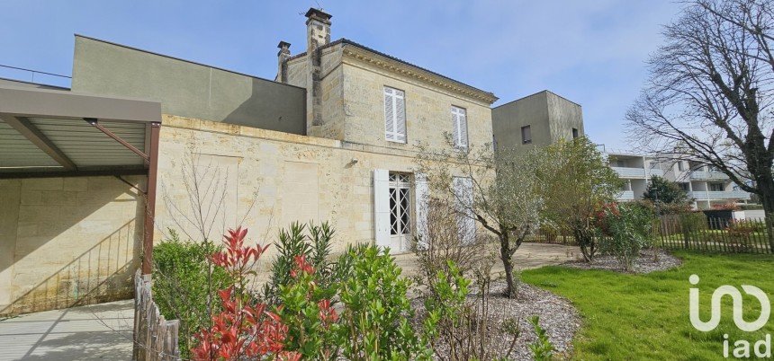 Maison 6 pièces de 190 m² à Talence (33400)