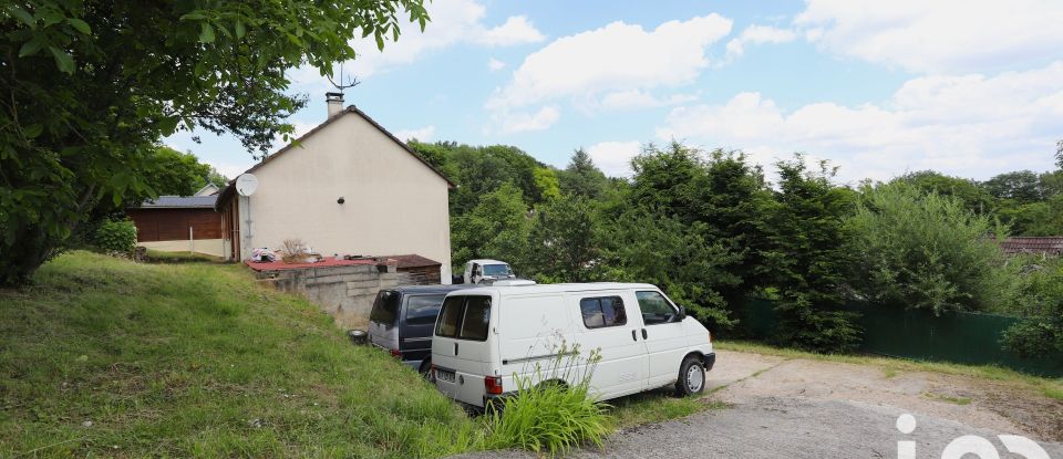 Maison traditionnelle 5 pièces de 169 m² à Chamigny (77260)