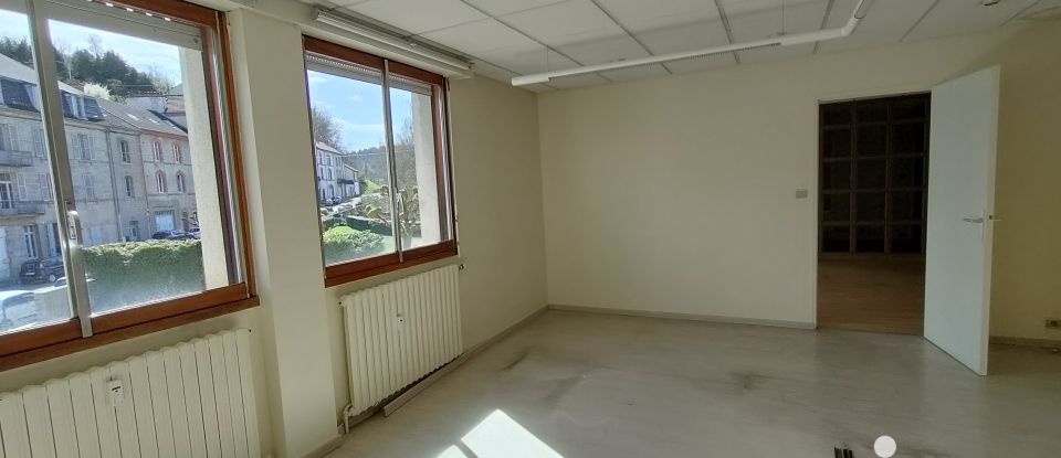 Duplex 10 rooms of 242 m² in Aubusson (23200)