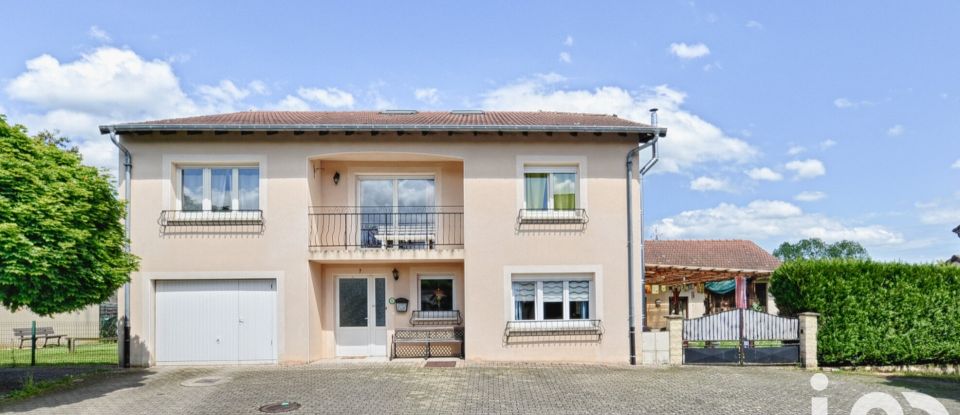 Village house 9 rooms of 247 m² in Menskirch (57320)