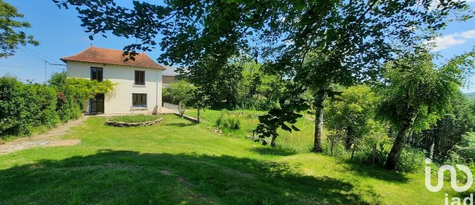 House 6 rooms of 180 m² in Montbazens (12220)