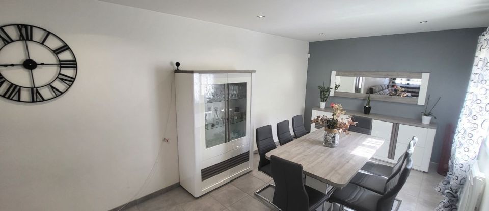 Maison 5 pièces de 97 m² à Saint-Jean-de-la-Ruelle (45140)