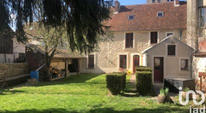 Village house 5 rooms of 175 m² in Lumigny-Nesles-Ormeaux (77540)