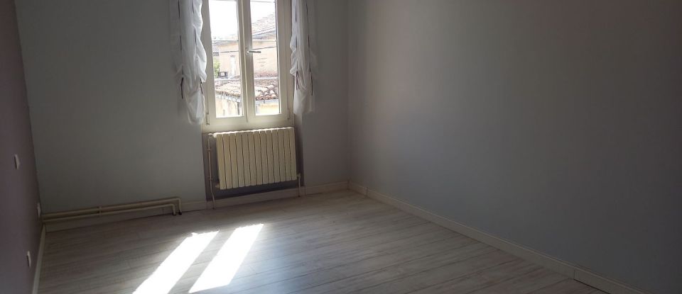 House 6 rooms of 160 m² in Saint-Sixte (47220)