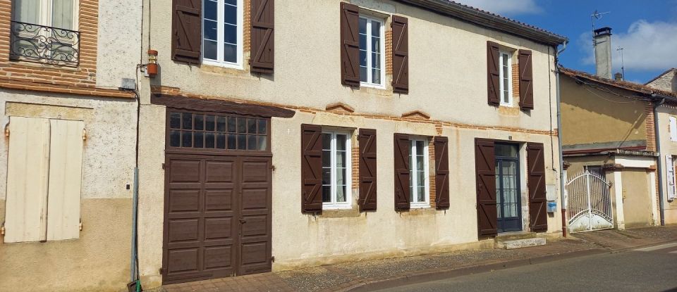 Maison 6 pièces de 160 m² à Saint-Sixte (47220)