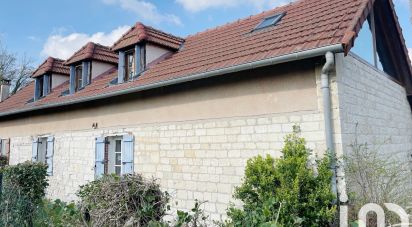 Maison 6 pièces de 110 m² à Conty (80160)