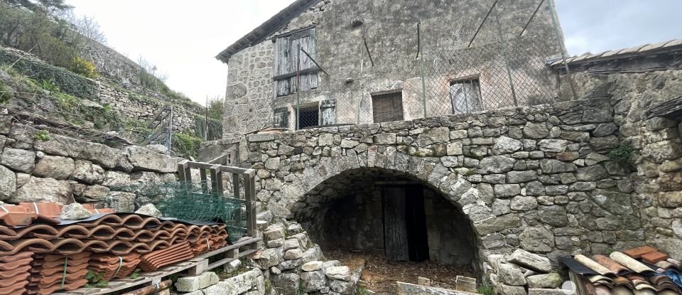 Maison de campagne 2 pièces de 70 m² à Labastide-sur-Bésorgues (07600)