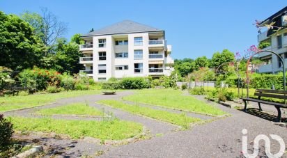 Apartment 4 rooms of 86 m² in Fontainebleau (77300)