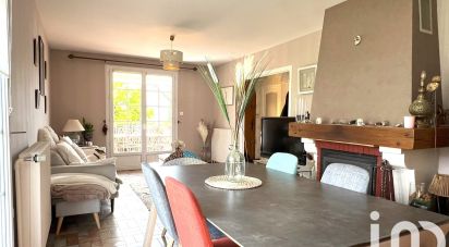 House 5 rooms of 106 m² in Saint-Apollinaire (21850)